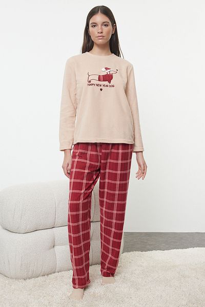 Trendyol Collection New Year's Themed Salmon Fleece Pajamas Set - Plaid Pattern Thmaw25Pt00137