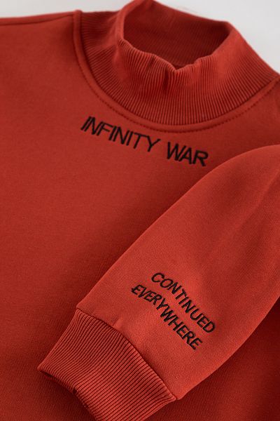 Trendyol Collection Rollkragenpullover in Ziegelrot mit Stickerei - Fleece, Normalschnitt Tmnaw22sw0718