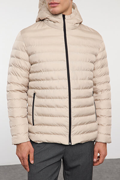 Trendyol Collection Χειμερινό παλτό με κουκούλα Stone Regular Fit TMNAW25MO00028