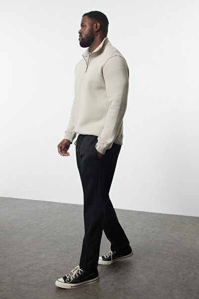 Trendyol Collection Plus SizE Black SwEatpants - Regular Cut TMNAW25AJ00004