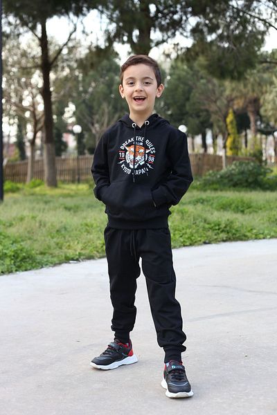 SİNSER TEKS Unisex Παιδική αθλητική φόρμα - με κουκούλα, τσέπες καγκουρό και εποχική