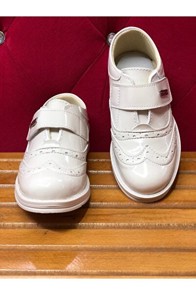 KAFKASLAR Erkek Çocuk Klasik Krem Renk Kaymaz Taban Klasik Sünnet Ayakkabısı