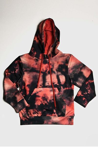 Cloise Унисекс детски суитшърт с качулка в червен цвят с тай-дай