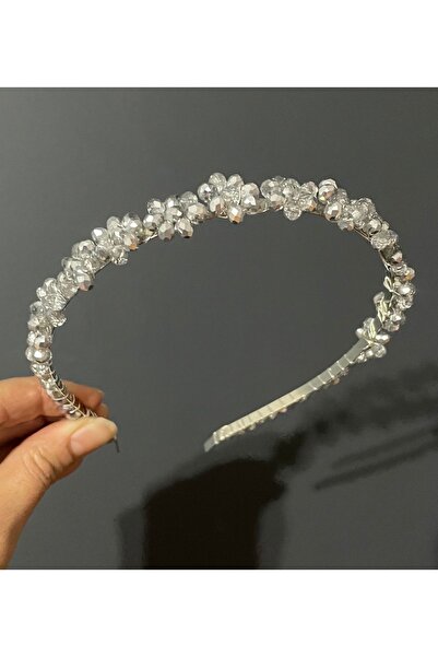 DesaAccessories Gümüş Kristal Taşlı Çiçek Desen Kız Çocuk Tacı