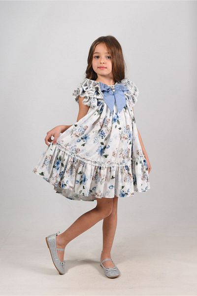 MIALORA EXCLUSİVE By Emel Ebru Özdemir Rochie pentru fete cu decolteu cu fundă florală Rochie pentru copii cu design special Rochie pentru ziua de naștere