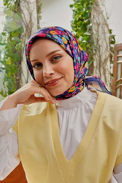 AFVENTE Purple Floral Patterned Soft Cotton Scarf