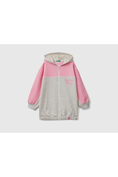United Colors of Benetton Color Block Slogan Printed Sweatshirt