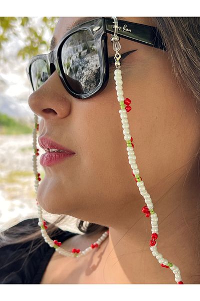 glasses accessory سلسلة النظارات مطرز