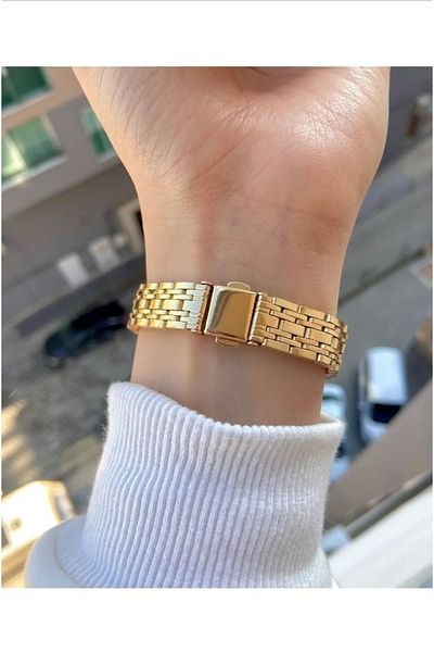 Leerybee Gold Color Premium Women's Wristwatch
