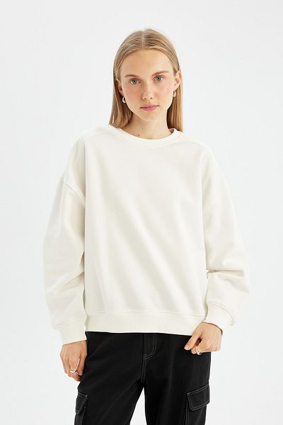 DeFacto Übergroßes Sweatshirt mit Rundhalsausschnitt – dick und einfarbig A4177ax24wn