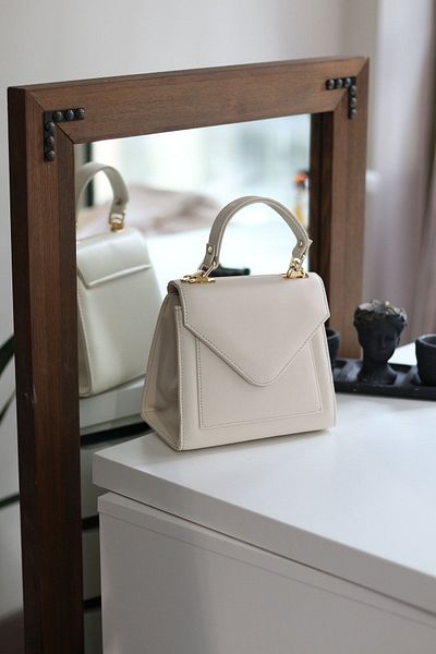 Moom Bag Γυναικείο Κρεμ κάλυμμα τσάντα ώμου με λουράκι