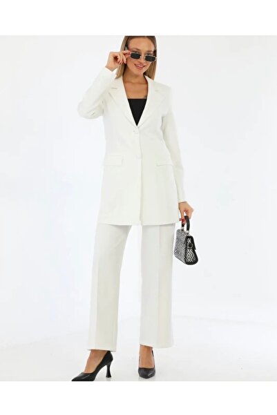 diaves Beyaz Uzun Kemerli Blazer Ceket ve Palazzo Kesim Pantolon Atlas Dokuma Kumaş Takım Elbise