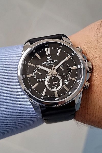 Daniel Klein New Model Exclusive Model Black Leather Strap Black Dial Calendar Men's Wrist Watch