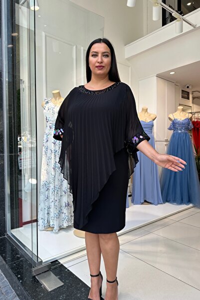 PER LEI Siyah Büyük Beden Yuvarlak Yaka Yarasa Kol İşlemeli Piliseli Sandy Şi...