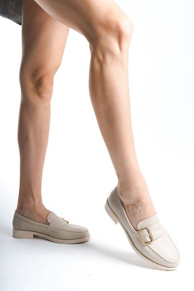 Diardi Women's Cream Colored Low Heel Shoes - Daily Use