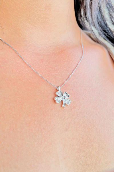 Puffa Yonca Model Rodyum Kaplama Zirkon Taşlı Renk Seçenekli Bijuteri Kolye