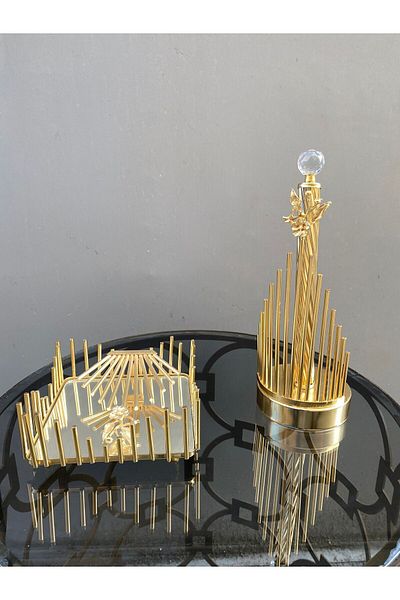 vanilya accessory Gold Colored Towel Holder and Square Napkin Holder Set