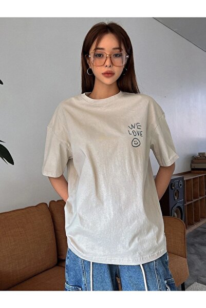 Know Γυναικείο μπλουζάκι σε μπεζ Love Love Love με στάμπα Oversize