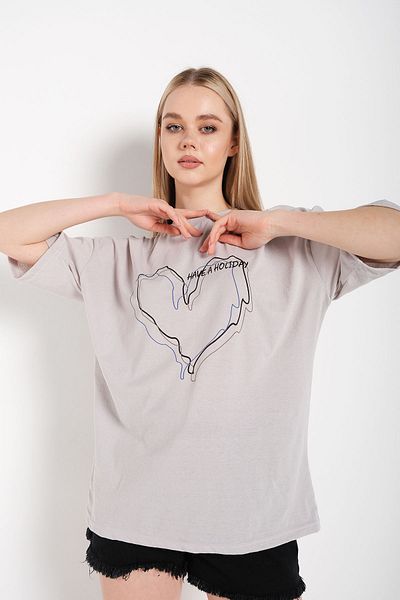 Know Women's Striped Figure Heart Painted Gray T-shirt