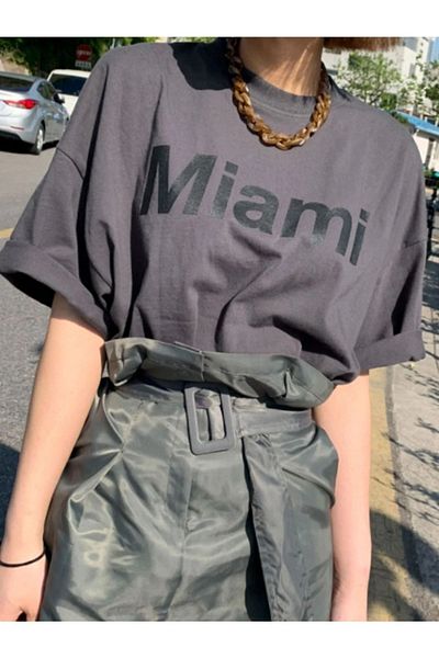 Know Γυναικείο καπνιστό μπλουζάκι με στάμπα Miami