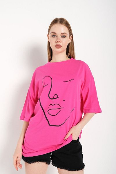 Know Women's Fuchsia Pink Silhouette Design Printed Oversize Tshirt