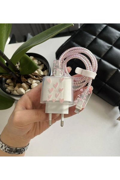 İphone Hızlı 20w Uyumlu Sevimli Kalpli Pembe Şarj Aleti ve Kablo Koruyucu 4’lü Set