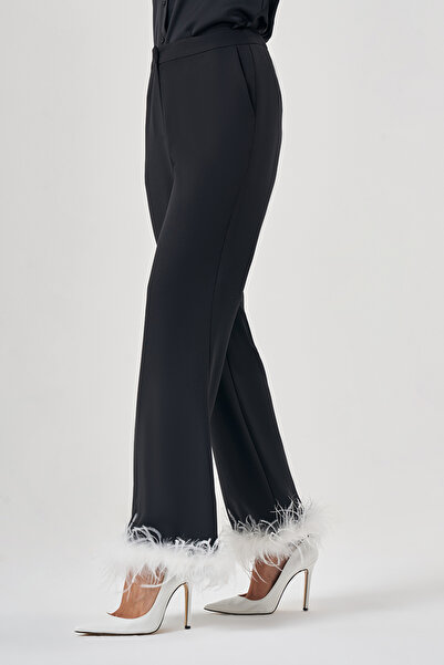 Mizalle Furry Luxury Black Pants