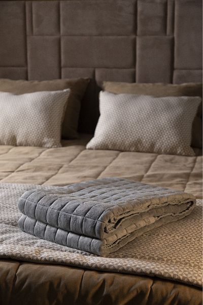 Vayomy Weighted Blanket Single Quilt 6 kg Gray 155X215 100% Wool Filled Can Be Used in 4 Seasons