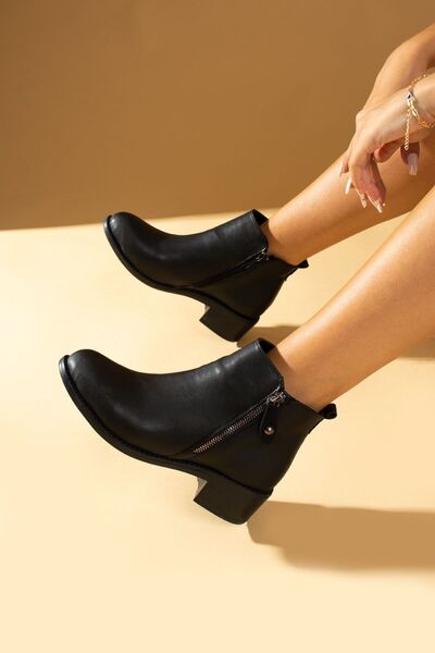 Pembe Potin Kadın Siyah Poli Taban Fermuarlı Tokalı Günlük Rahat Kalıp İçi Sıcak Astarlı Bot