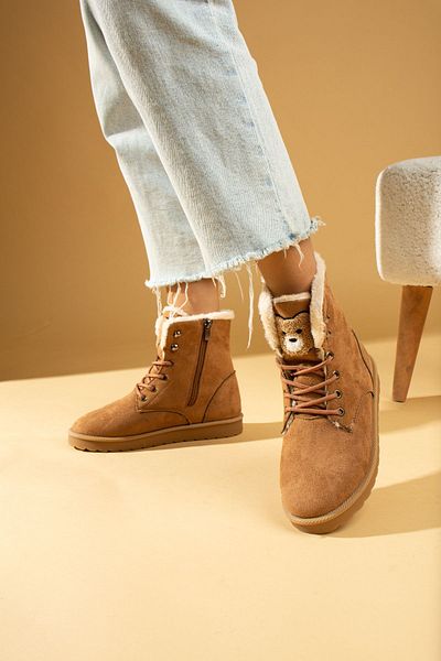 Pembe Potin Teddy Bear Teddy Bear Tan Suede Άνετη εφαρμογή Ζεστή επένδυση Μπότες Hashpapi με κορδόνια