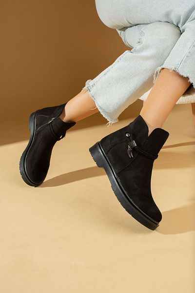 Pembe Potin Women's Black Suede Buckle Comfortable Fit Non-Slip Sole Elastic Warm Lining Daily Comfortable Boots