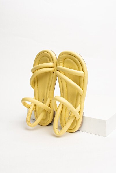 Pembe Potin Women's Yellow Striped Comfortable Daily Stylish Sandals