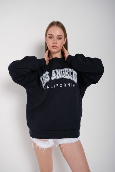 Trendseninle Kadın Lacivert Oversize Los Angeles Baskılı Sweatshirt