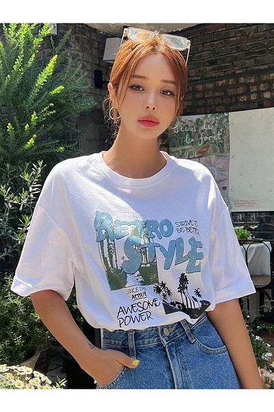 Trendseninle Γυναικείο μπλουζάκι Oversize σε λευκό ρετρό στυλ