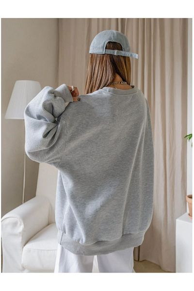 Trendseninle Γυναικείο φούτερ σε γκρι Staggertly Printed Crew Neck