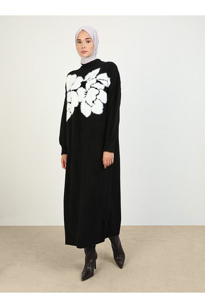 Refka Self-Motif Knitwear Hijab Dress - Black - ecru - Refka