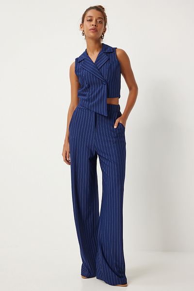Happiness İstanbul Navy Blue Pinstripe Women's Vest and Trousers Set - Double Breasted Collar TO00149
