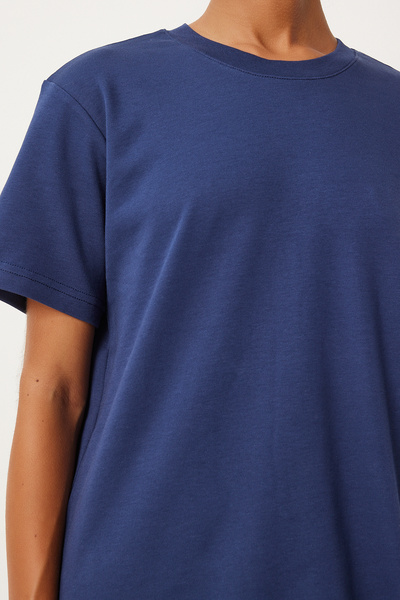 Happiness İstanbul Navy Blue Women's T-Shirt - 100% Cotton, Crew Neck FN03265