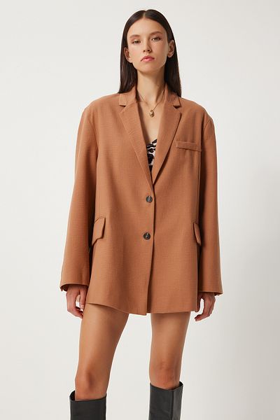 Happiness İstanbul Kamelfarbener Blazer aus Leinen – Schalkragen, Übergröße FN03291