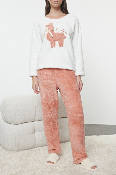 Trendyol Collection Wellsoft Winter Knitted Pajamas Set - White Animal Patch, Ribbon/Bow Detail Thmaw25Pt00127