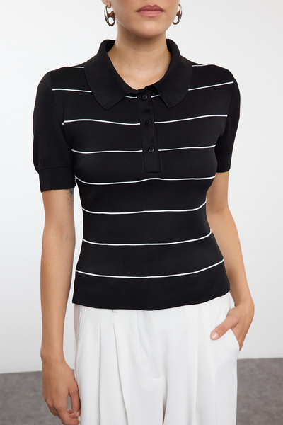 Trendyol Collection Pulover negru cu dungi cu gât polo - TWOAW25KZ00361