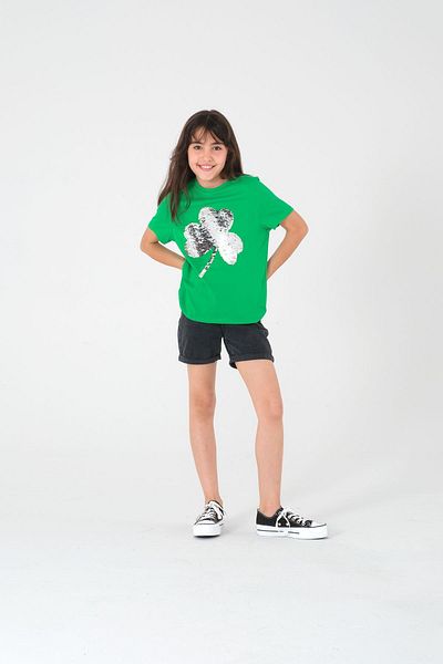 Kyron Girl's Reversible Sequined Clover Patterned T-Shirt / Stylish and Fun