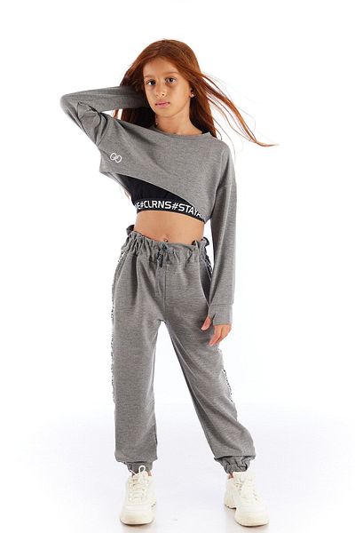 Colorinas Embroidered Crop Long Sleeve Girl's Combed Cotton Sweatshirt