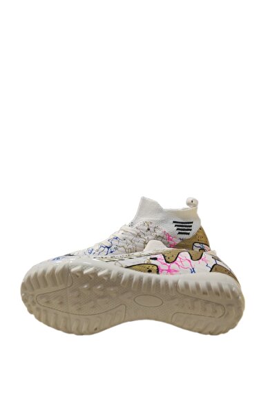 IN-STEP AİR CORAPLI HALISAHA