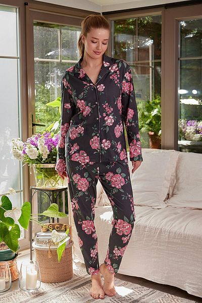 Zeyland Women's Shirt Collar Pajama Set - Buttoned