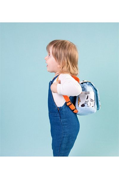 m montefair Nursery Kindergarten Bouncing Dogs 101 Children's Backpack 25X20X15