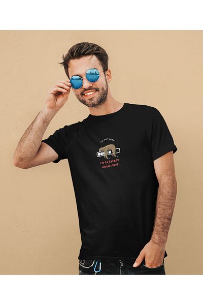 SM Satranç Medya T-Shirt Sloth - Δεν είμαι τεμπέλης, είμαι εξοικονόμηση ενέργειας