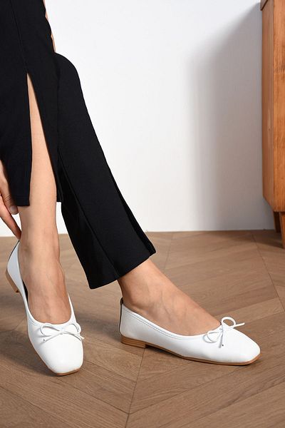 topukludünyası Lowe Trend Women's Ballerinas with White Bow