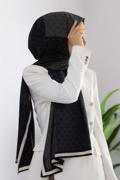 Vissona Luxury Medina Silk - Stylish and Convenient