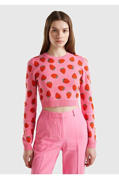 United Colors of Benetton Kadın Açık Pembe Pamuk Karışımlı Tamamı 3D Çilek Desenli Bisiklet Yaka Kazak